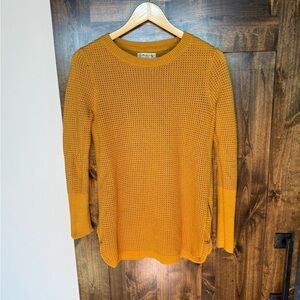 Akini Womens Small Gold Sweater 5 Inch Zipper At Bottom On Both Sides